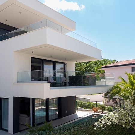 Hadrie Luxury Resort And Villas Azimut Малинска Екстериор снимка