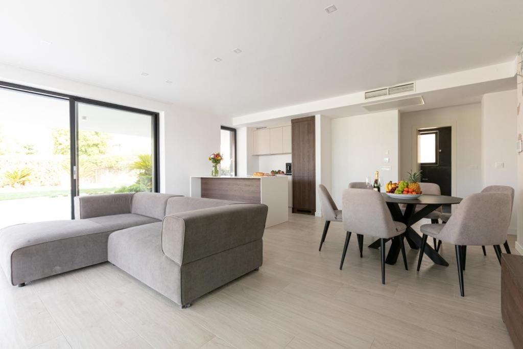 Hadrie Luxury Resort And Villas Azimut Малинска Екстериор снимка