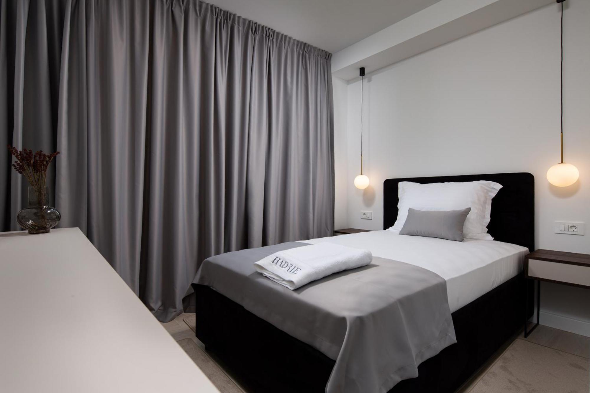 Hadrie Luxury Resort And Villas Azimut Малинска Екстериор снимка