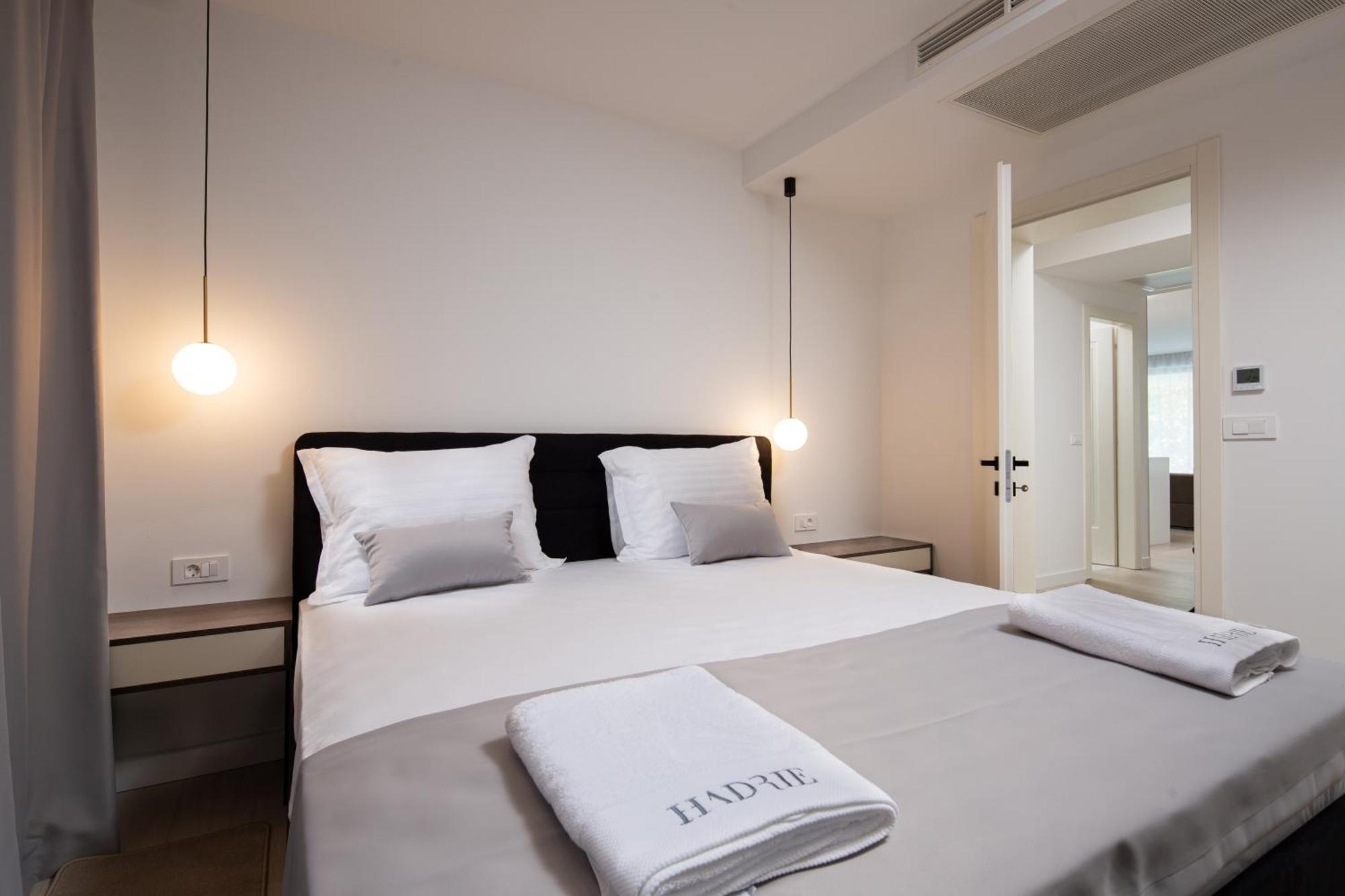 Hadrie Luxury Resort And Villas Azimut Малинска Екстериор снимка