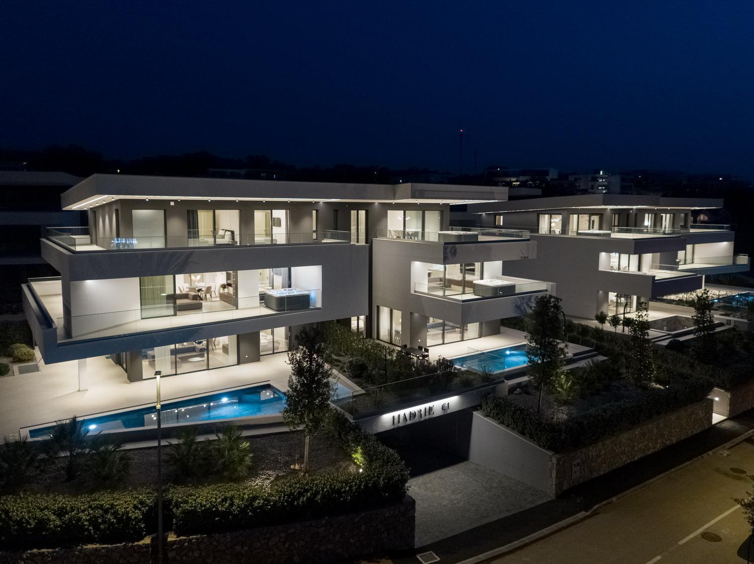 Hadrie Luxury Resort And Villas Azimut Малинска Екстериор снимка
