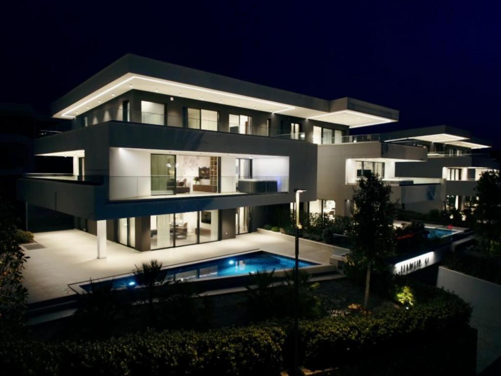 Hadrie Luxury Resort And Villas Azimut Малинска Екстериор снимка