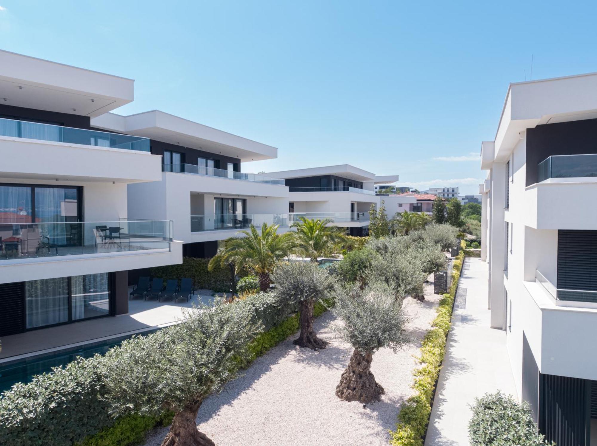 Hadrie Luxury Resort And Villas Azimut Малинска Екстериор снимка