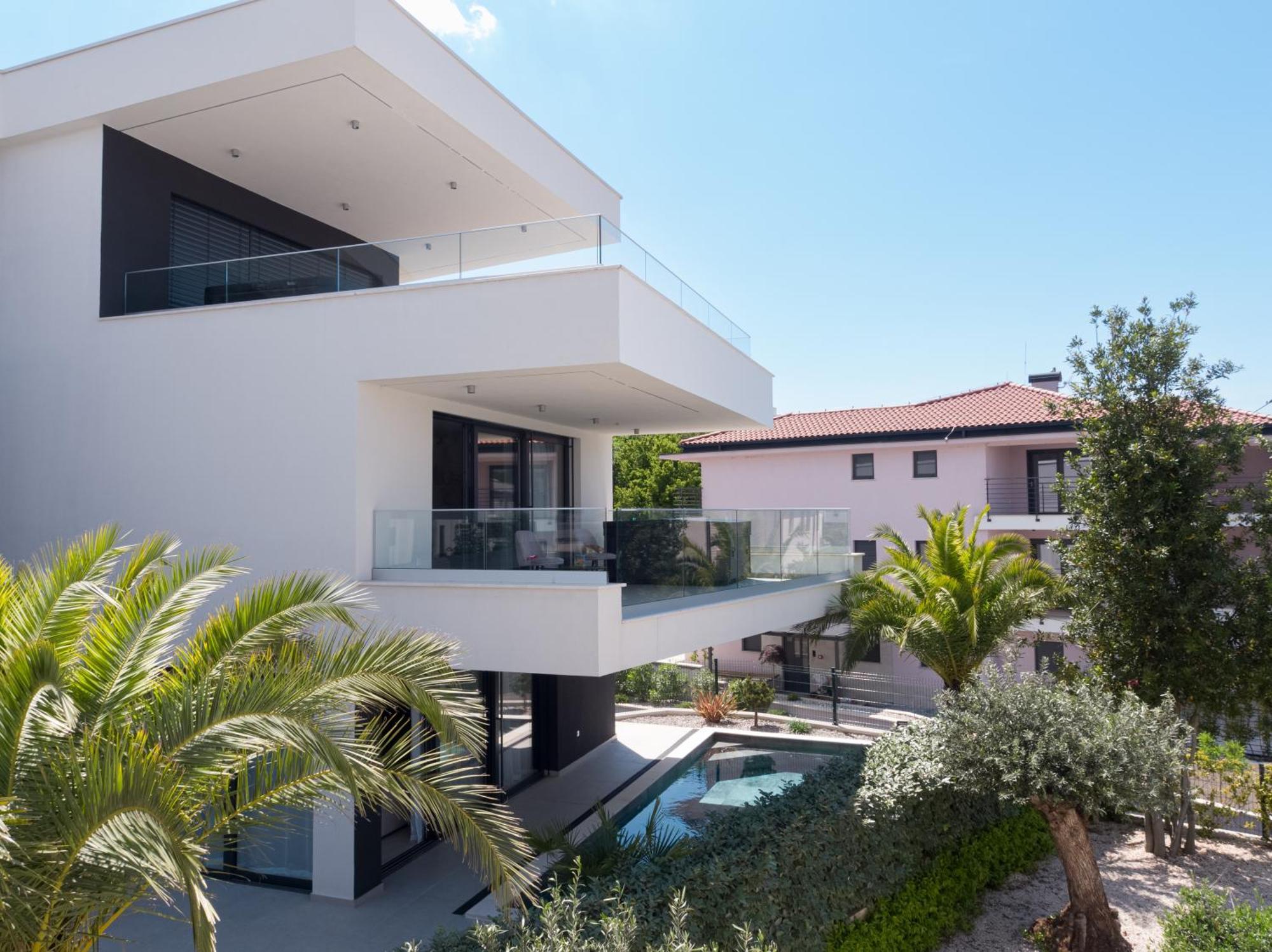 Hadrie Luxury Resort And Villas Azimut Малинска Екстериор снимка