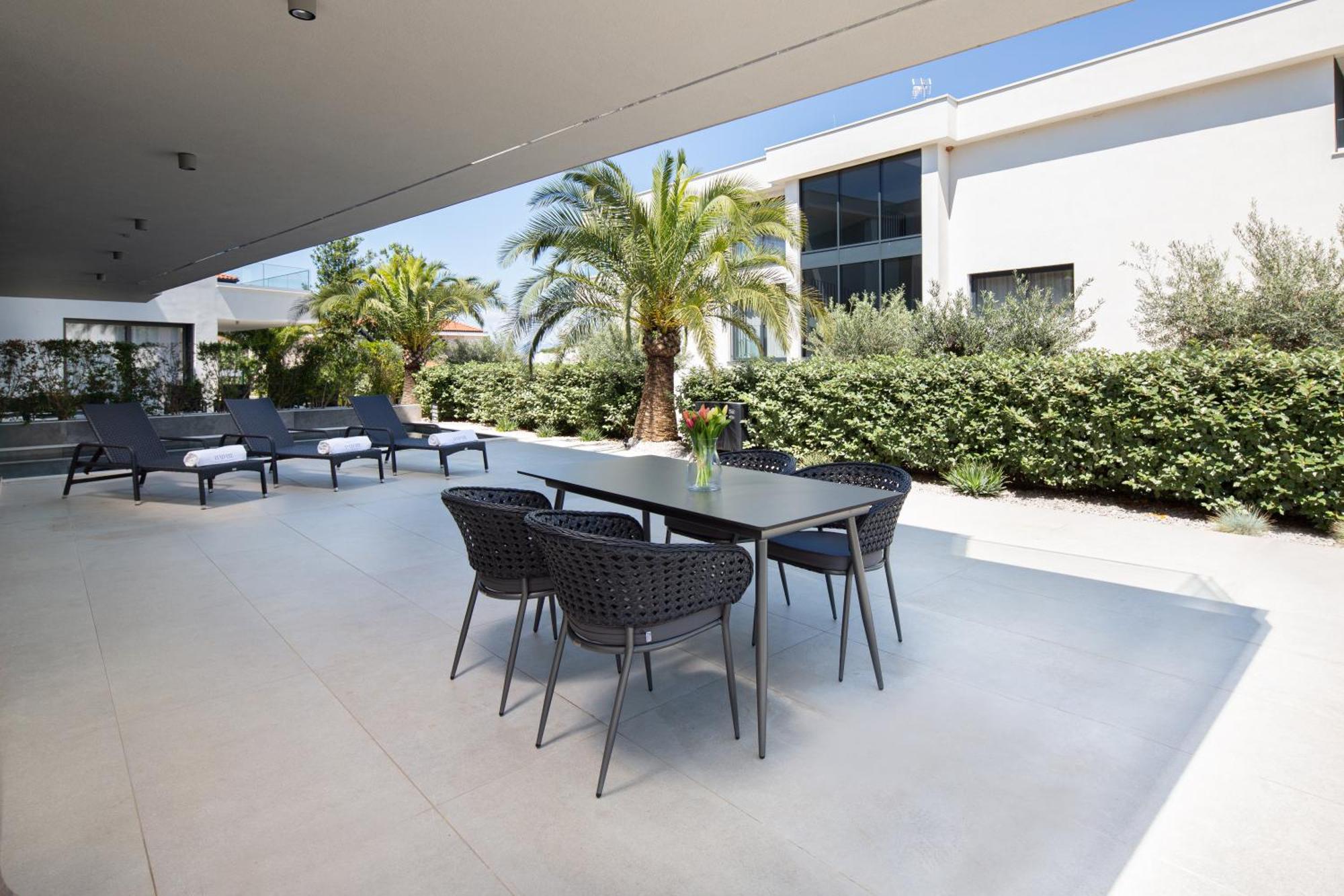 Hadrie Luxury Resort And Villas Azimut Малинска Екстериор снимка