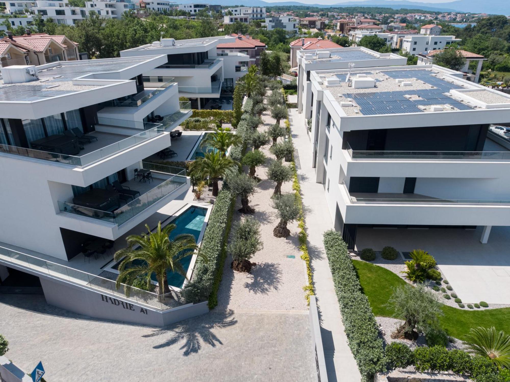 Hadrie Luxury Resort And Villas Azimut Малинска Екстериор снимка