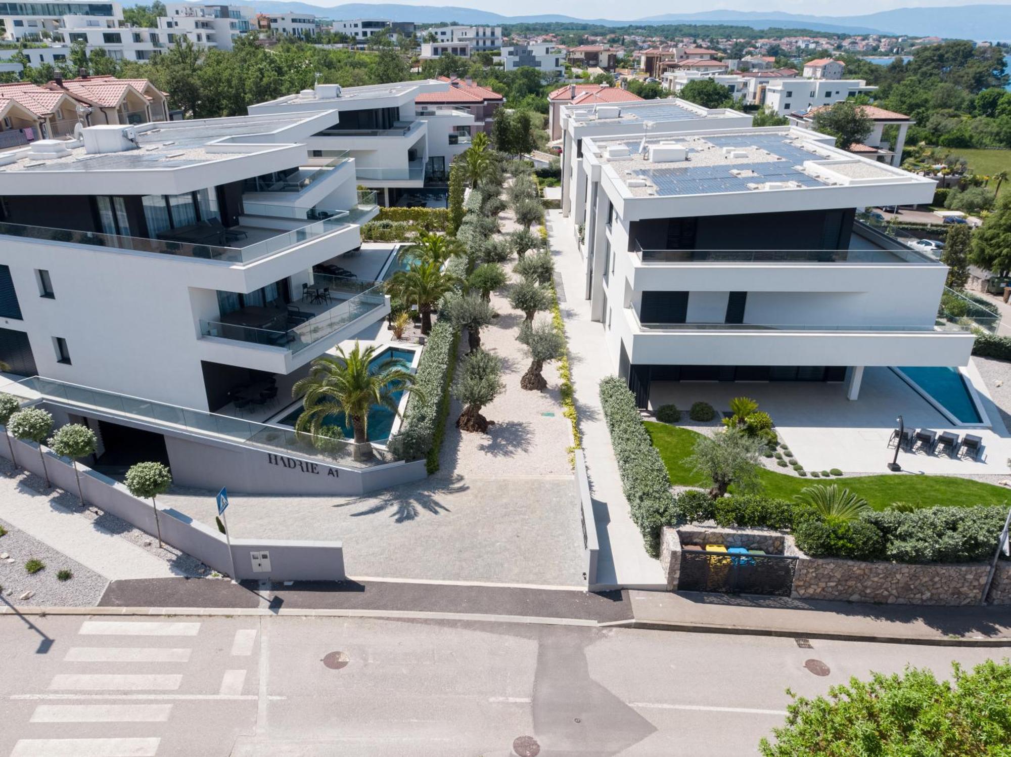 Hadrie Luxury Resort And Villas Azimut Малинска Екстериор снимка